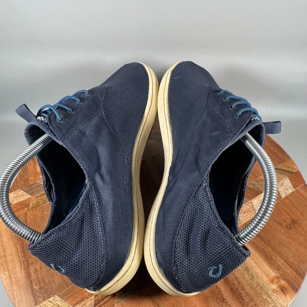 OluKai Nohea‎ Moku Mens 8.5 Navy Blue Mesh Boat Shoes Sneakers